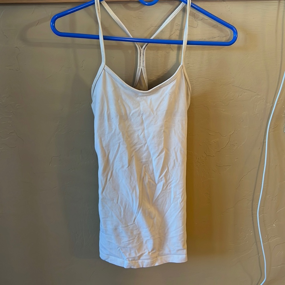 Womens 4 Lululemon white workout tank